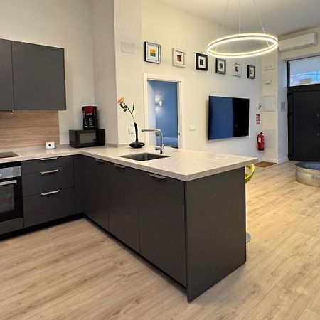 Luxury Suite Wifi Ac Servicios En La Puerta Madrid Kültér fotó